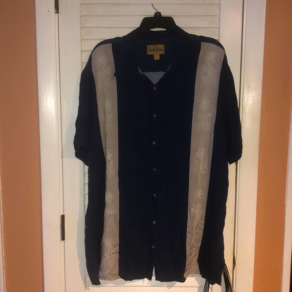 Hollis River Other - NWOT- Men’s Hollis River Dress Shirt